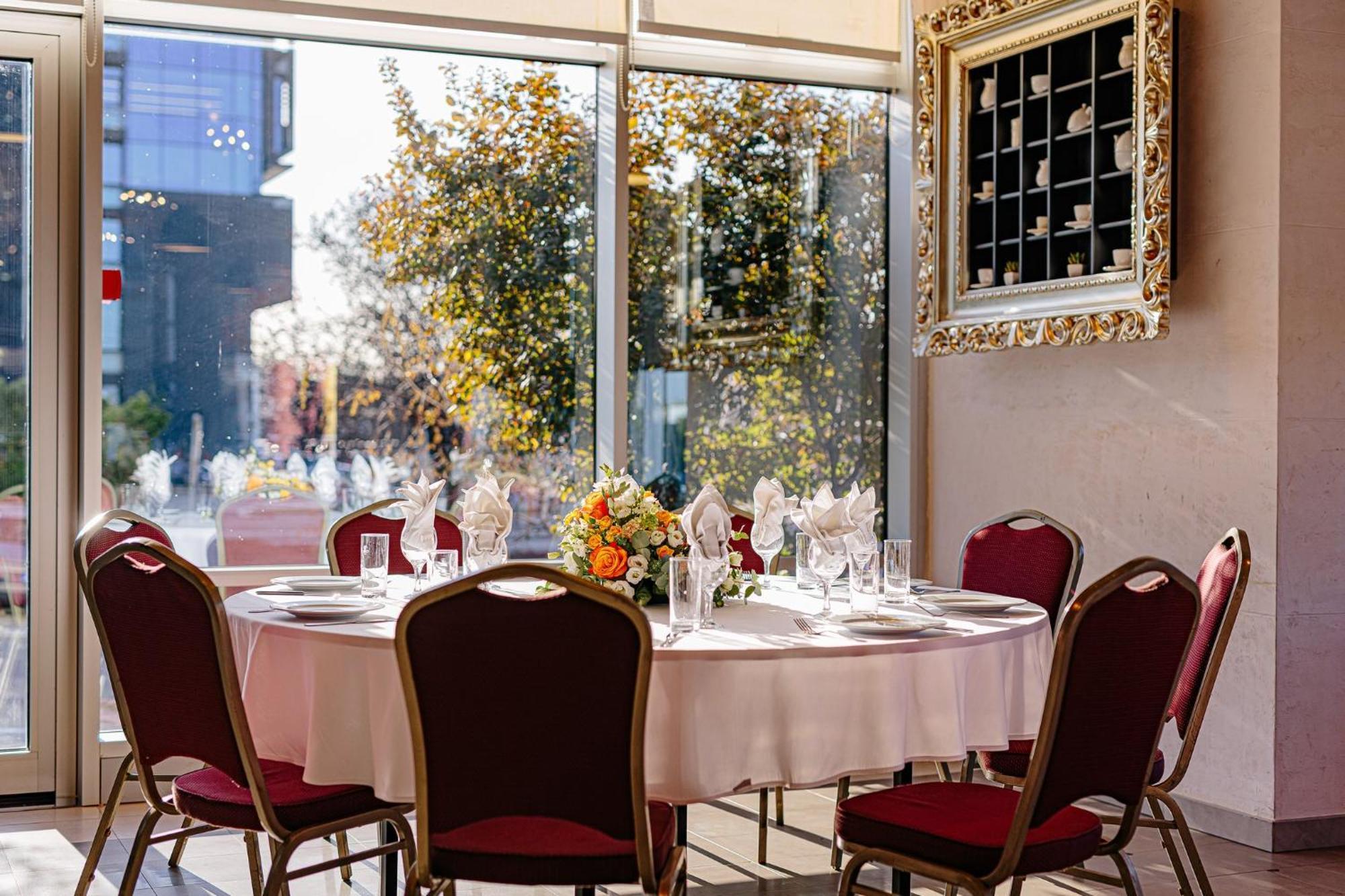 By Ihg Belgrad