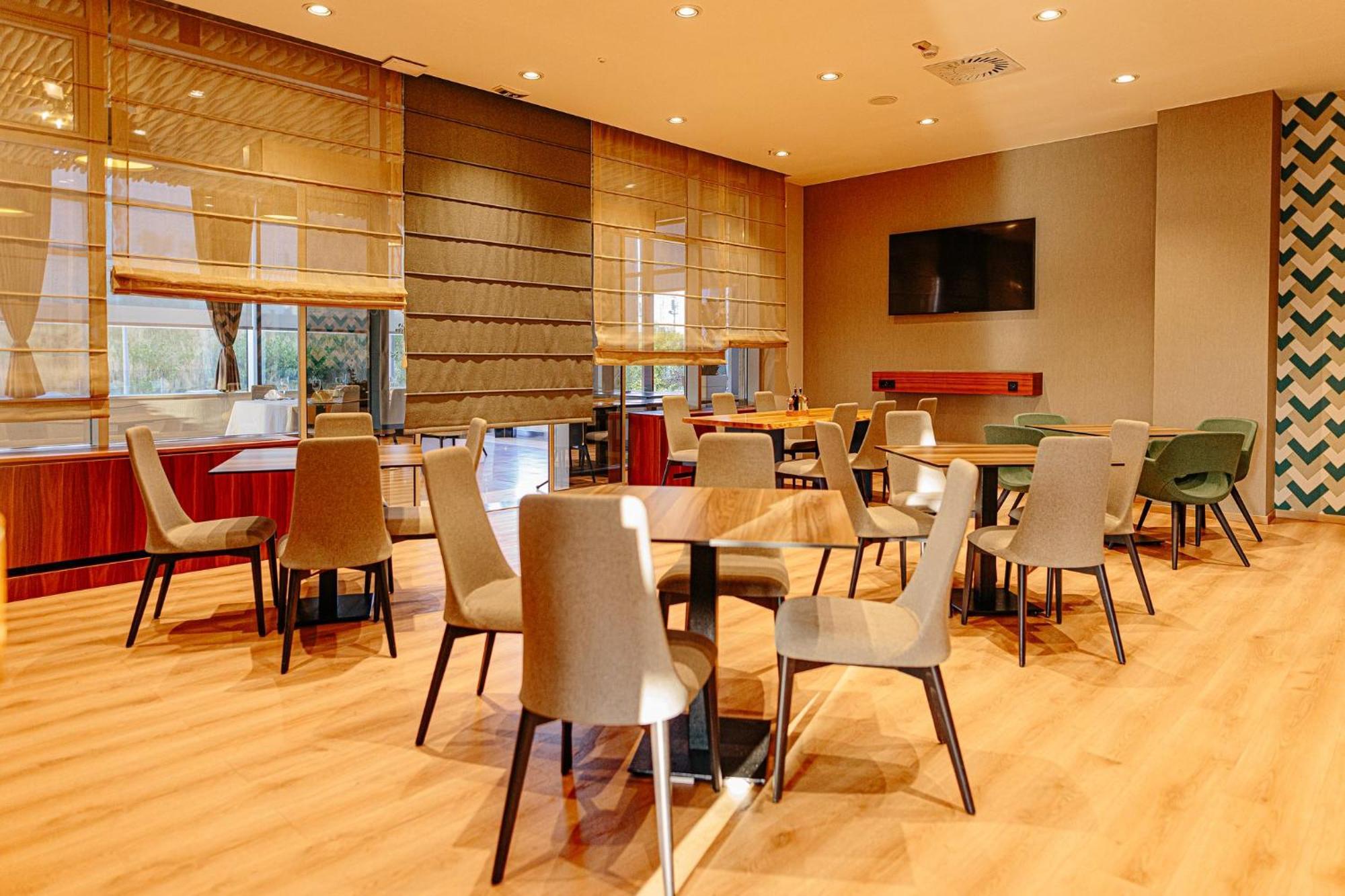 By Ihg Hotel Belgrade